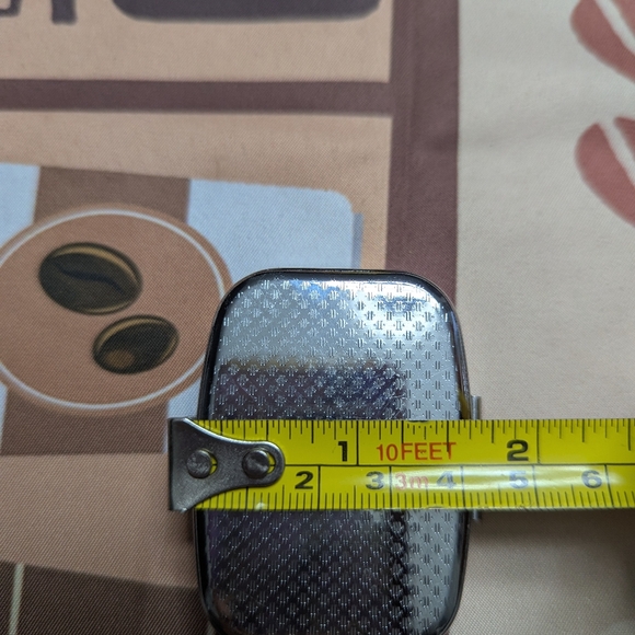 Charming Ladybug Portable Pill Box - Picture 5 of 5